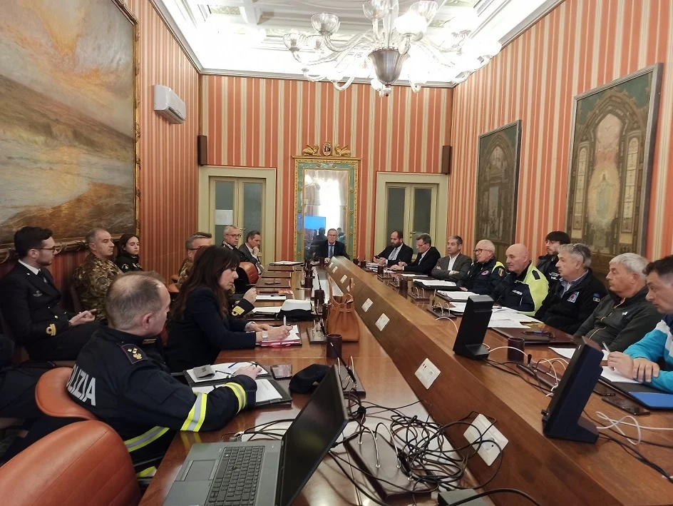 Riunione in Prefettura per la gestione del rischio maremoto