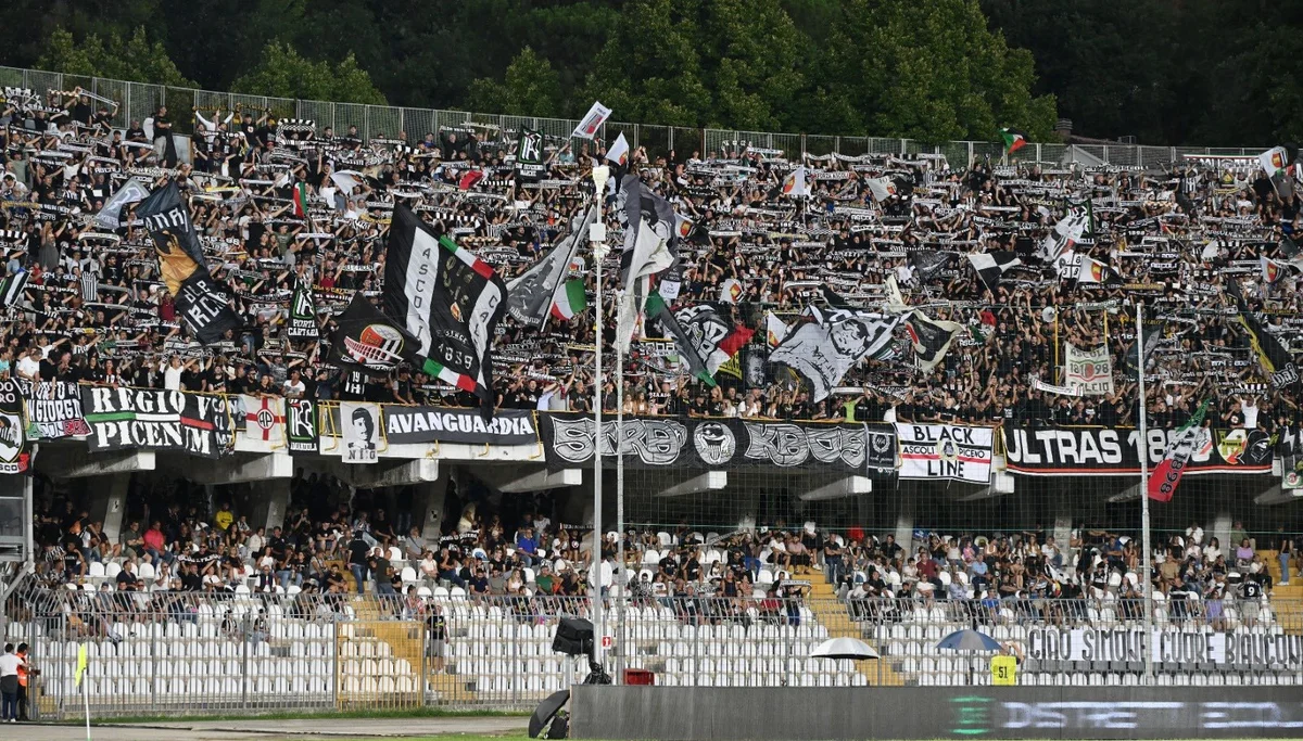 Ascoli Calcio - A piazza del Popolo torna la "Festa del Picchio"