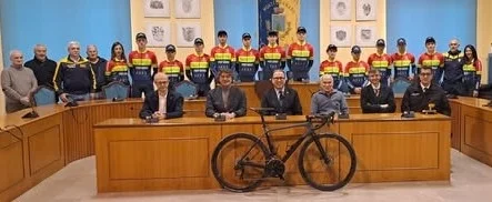 Via i veli dalla rinnovata S. C. Calzaturieri Montegranaro.