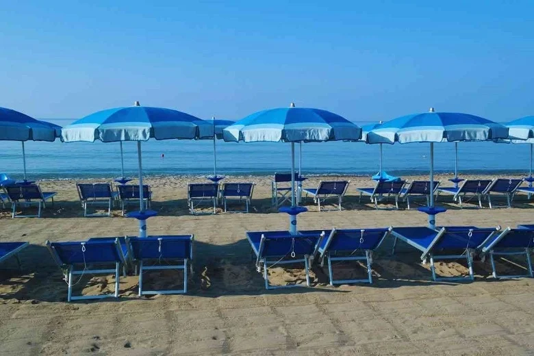 Balneari, 'l'incertezza frena gli investimenti in spiaggia'