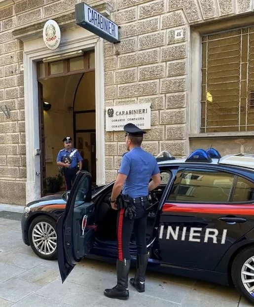 Sottraevano denti e ponti d'oro alle salme, cinque indagati