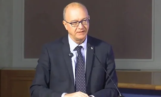 Dl Scuola, MIM: nessun taglio alle risorse per l’educazione al rispetto e al contrasto della violenza di genere. Ora rendiamo tecnicamente utilizzabili quei fondi