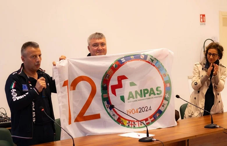 L’ANPAS celebra i 120 anni della fondazione e le città marchigiane si illuminano di arancione il 24 ottobre
