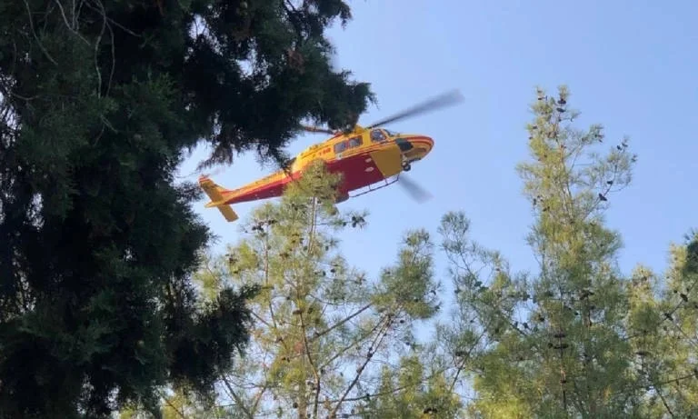 Bimbo cade con la bici, soccorso dall'eliambulanza
