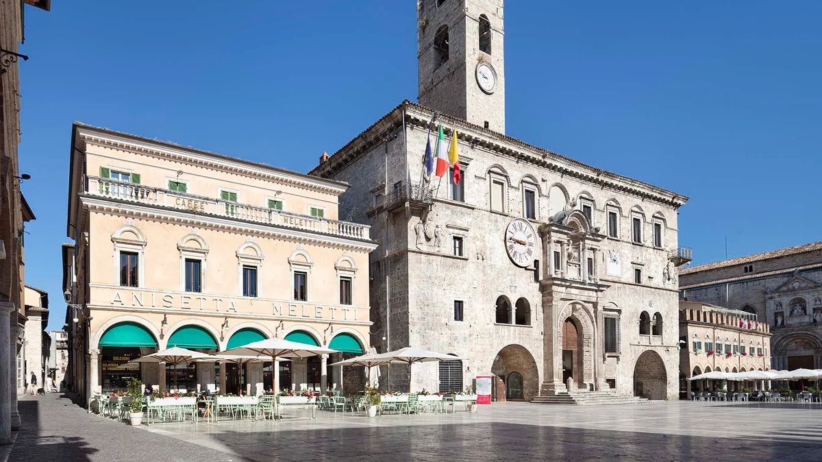 Torna "La Notte, il Circo e la Luna", il 10 agosto Ascoli si trasforma in un grande palcoscenico sotto le stelle