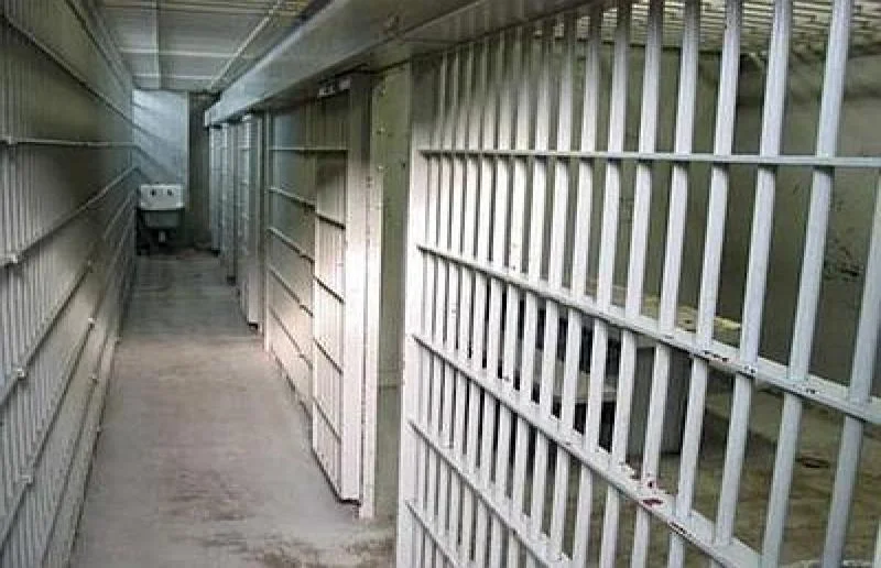 Rissa nel carcere di Ascoli Piceno, due detenuti feriti