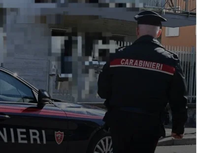 Ruba una catenina ad un ragazzo in discoteca ma viene individuato e denunciato 
