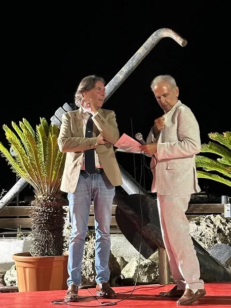 Gran Pavese a Manrico Urbani