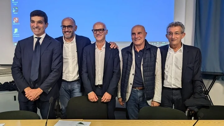 Il presidente Acquaroli all'inaugurazione della nuova sede regionale CISL ad Ancona: "Collaborazione e giovani al centro delle politiche regionali"