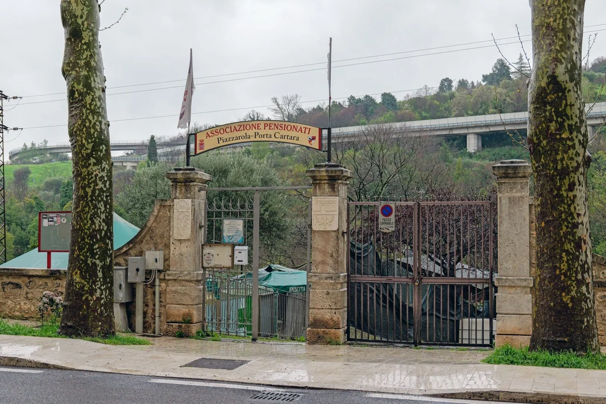 Ascoli Piceno - Circolo anziani della Piazzarola, progetto del Comune per riqualificarlo