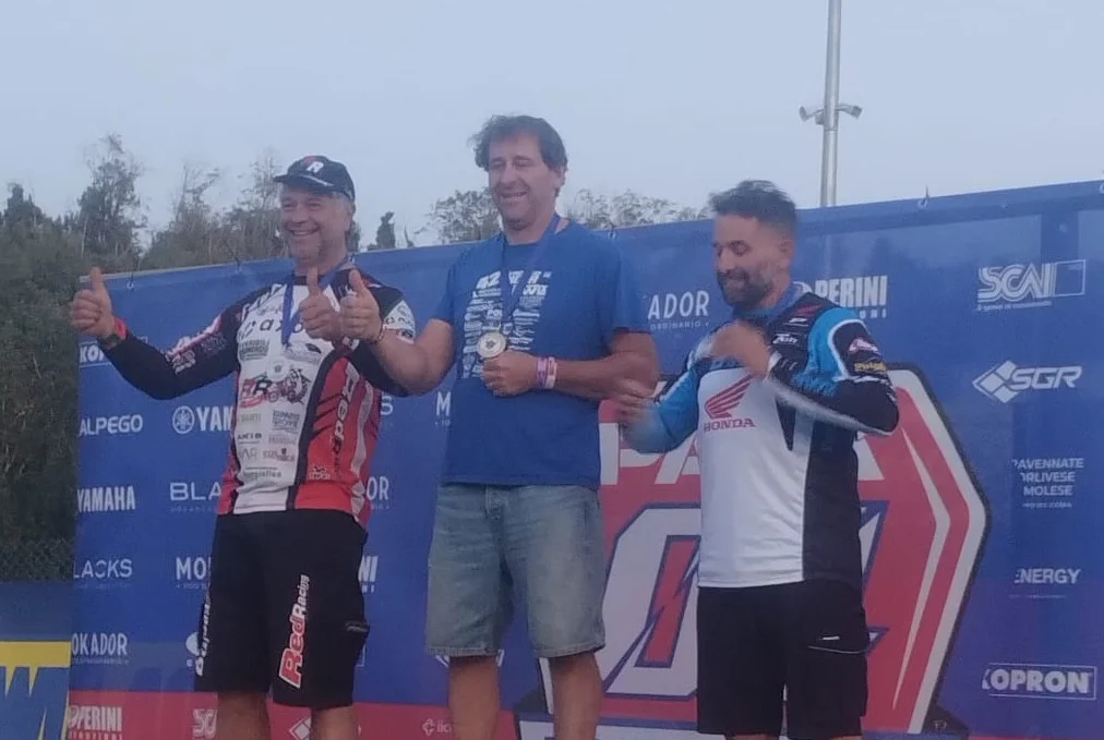 Red Racing, dai circuiti nazionali al contesto regionale: nuovi titoli per la scuderia di motocross