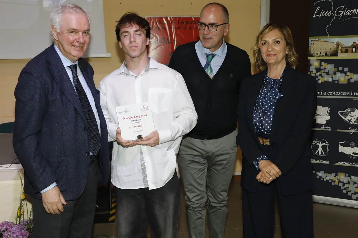 Lorenzo Biancucci primo nelle Marche al Premio Leopardi