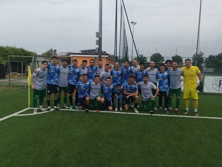 L'Azzurra Sbt surclassa il Lunano ed è Campione Regionale di Prima Categoria