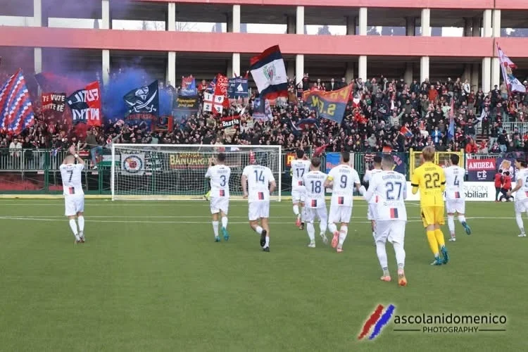Samb in ritiro a Senigallia: novità e presentazione del match