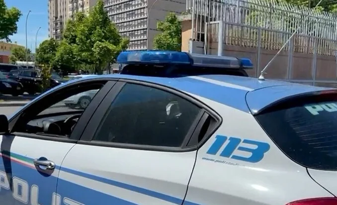 Truffa tre anziani rubando soldi e gioielli per 25mila euro, arrestato