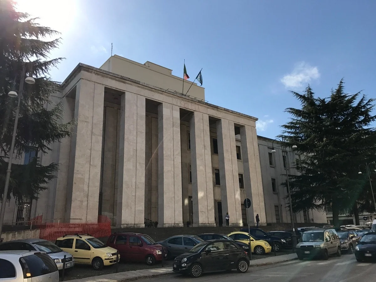 Ascoli Piceno - Niente udienze penali fino a domani, astensione anche in città contro il decreto legge