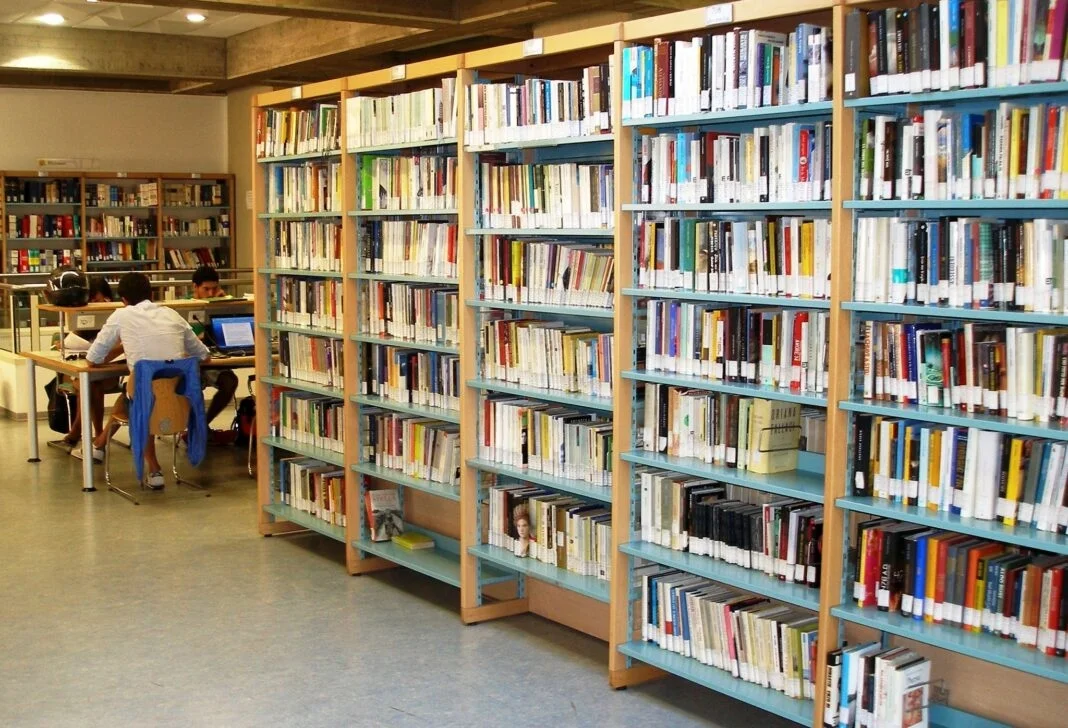 Biblioteca comunale, dal 6 luglio via all’orario estivo