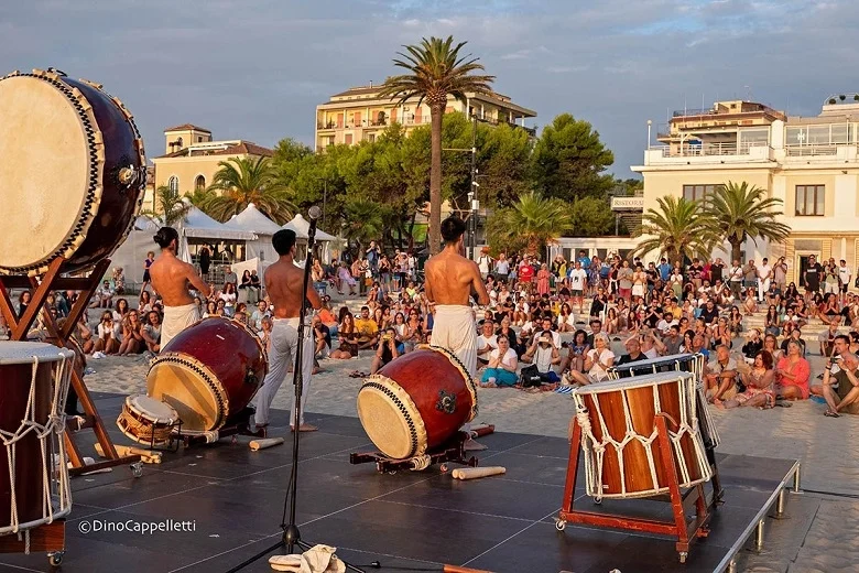 XXII FestivaLiszt, grande successo di pubblico del concerto all’alba con i tamburi sacri giapponesi