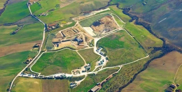 Discarica Cornacchia, il PD Marche e il PD Provinciale di Ancona: "La destra scarica le responsabilità ma boccia ogni proposta concreta".