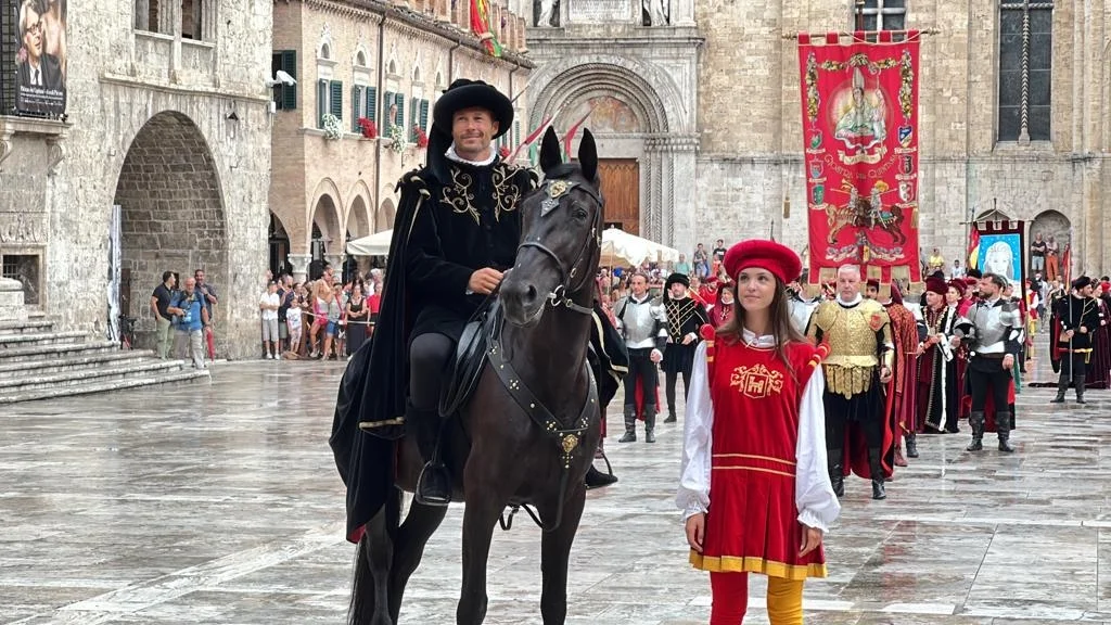 Ascoli Piceno - Quintana, ore d'attesa: questa sera il Saluto alla Madonna della Pace
