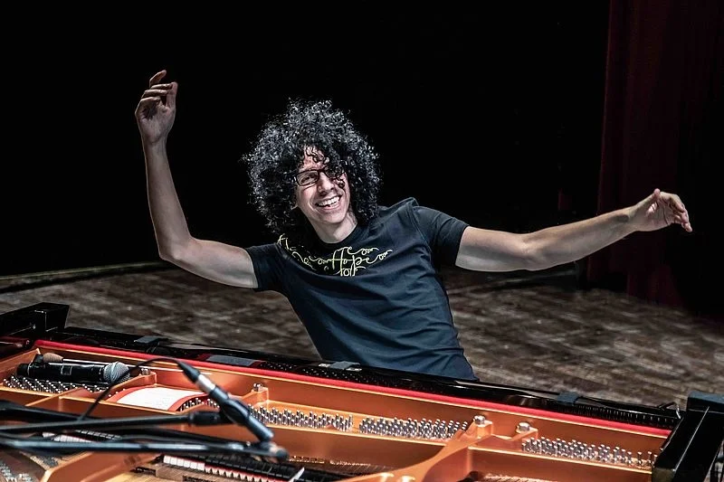 Ascoli Piceno - Il compleanno speciale di Giovanni Allevi: sui social gli auguri dei fan