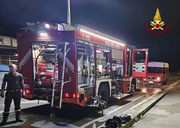 Incendio in un appartamento a Porto Sant'Elpidio, salvata l'inquilina
