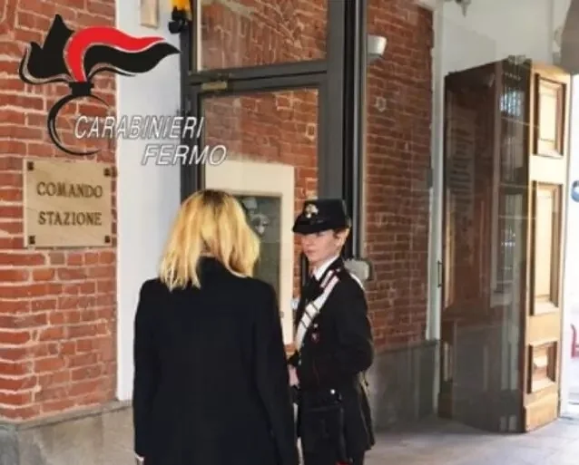 Violenza domestica, una denuncia e un allontanamento nel Fermano