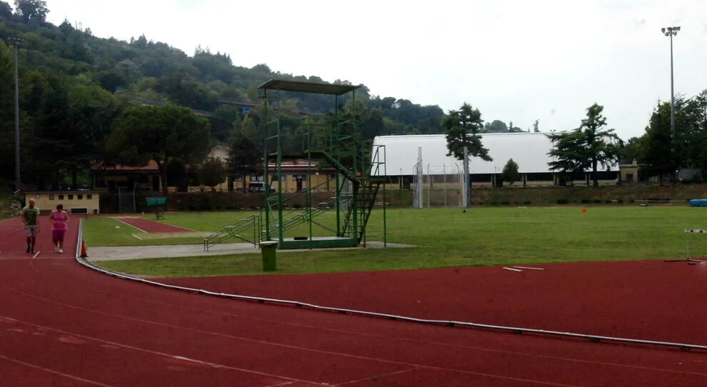 Ascoli Piceno - Opposizione all'attacco del sindaco: "Pista di atletica abbandonata, quando finiranno i lavori?"