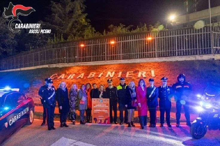 L’ARMA DEI CARABINIERI  CONTRO LA VIOLENZA SULLE DONNE. CAMPAGNA DI SENSIBILIZZAZIONE