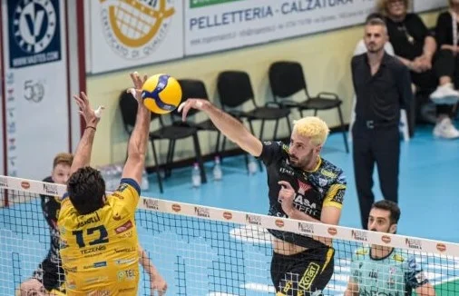 Brescia espugna Grottazzolina, la Supercoppa finisce nella bacheca dei lombardi