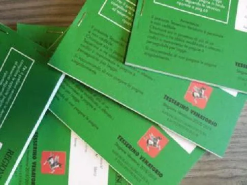 Caccia, in Comune la distribuzione dei tesserini venatori 