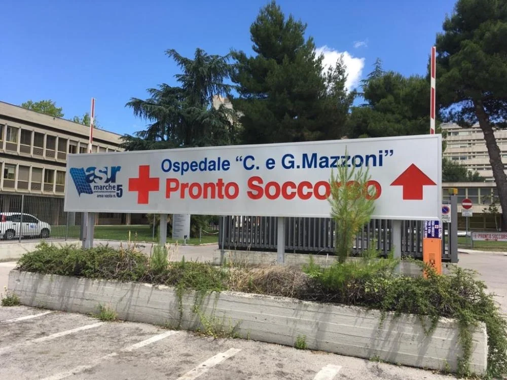 Ascoli Piceno - Choc a Monticelli, 37enne trovato morto in casa