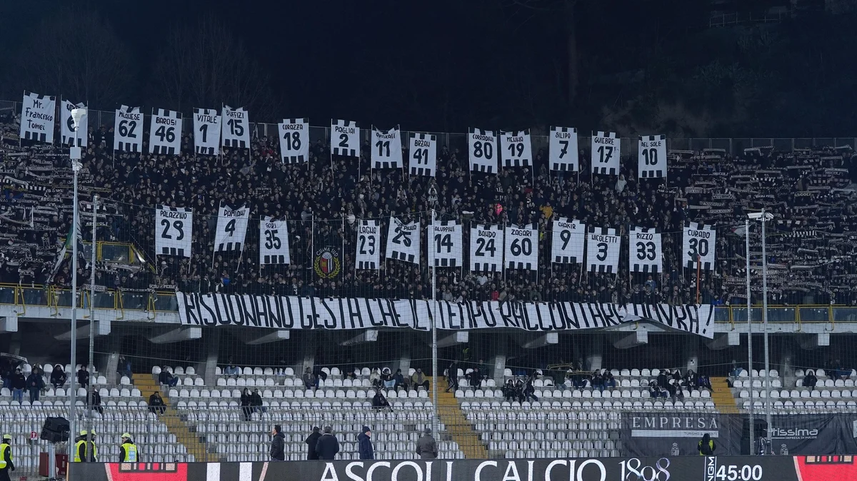 Ascoli Calcio - Il difensore Rizzo rinnova il contratto, sarà bianconero fino al 2028