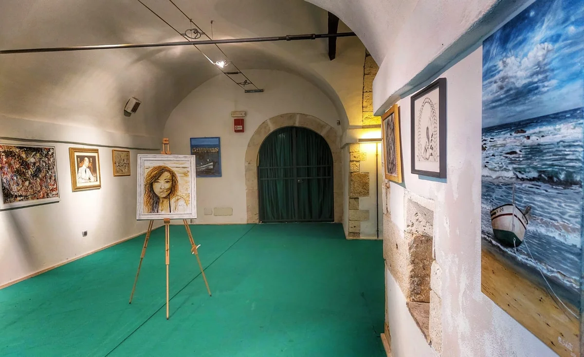 Apre la mostra "Aprutium: terra di bellezza e di colori", 40 gli artisti che esporranno le loro opere