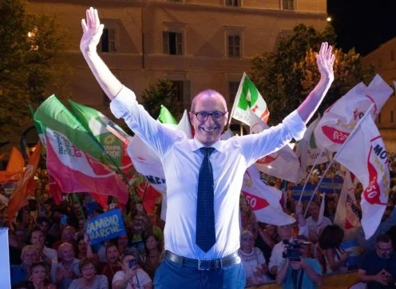 Oltre 4000 in piazza per l’Alleanza del Cambiamento, Ricci: “Siamo pronti per un cambio di Marche”