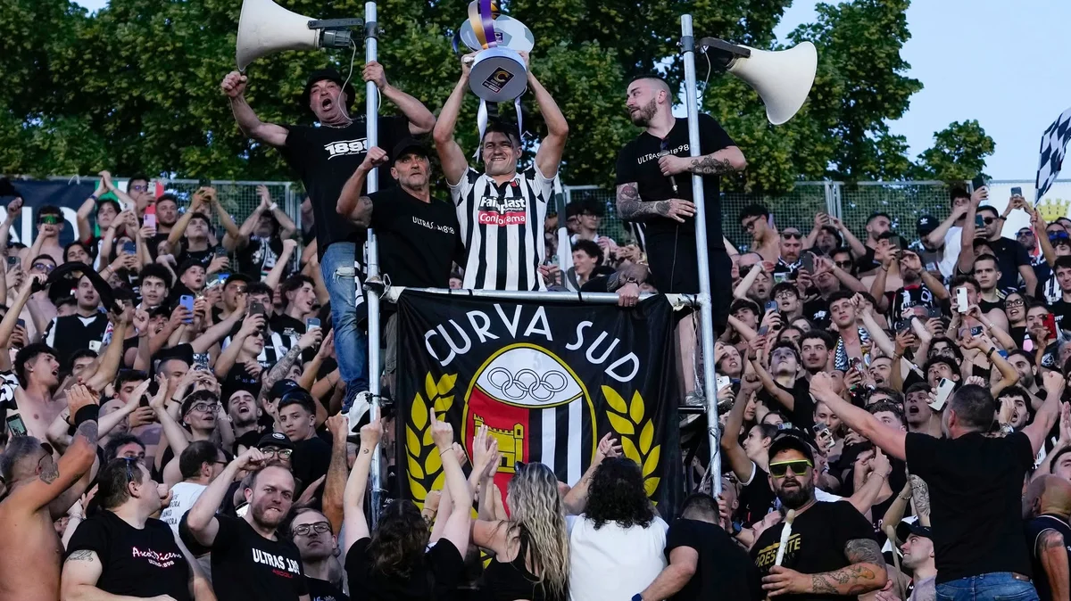 Ascoli Calcio - "Non sarà un'avventura", al via la campagna abbonamenti 