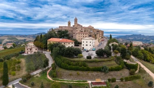 Cossignano inaugura il nuovo Asilo Nido Comunale “Sammy Basso”