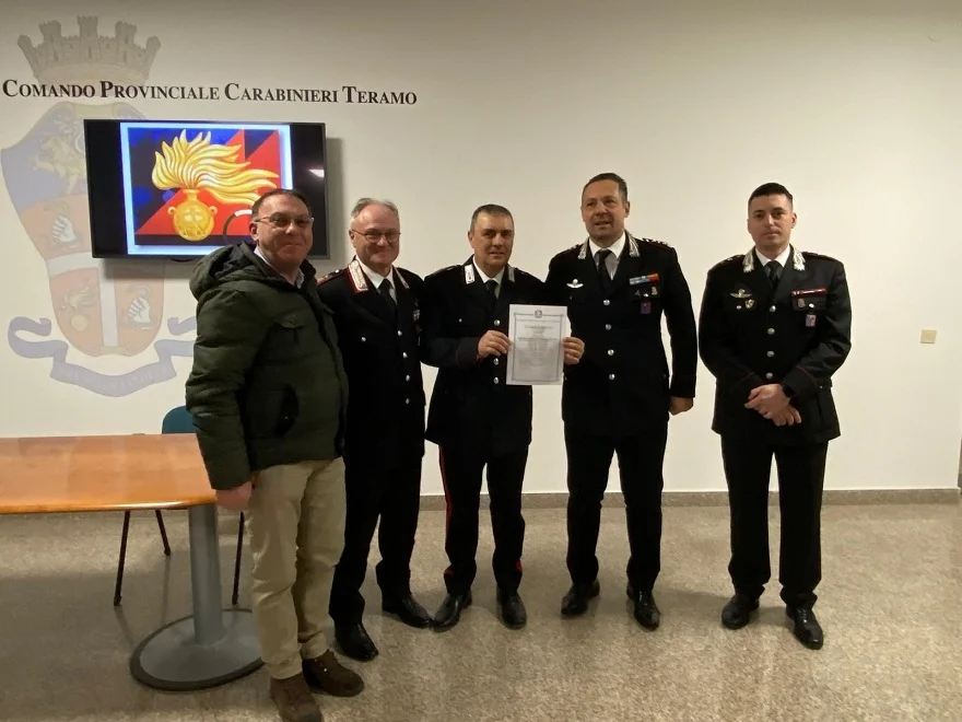Cerimonia di saluto ai Carabinieri che lasciano il servizio e consegna riconoscimenti