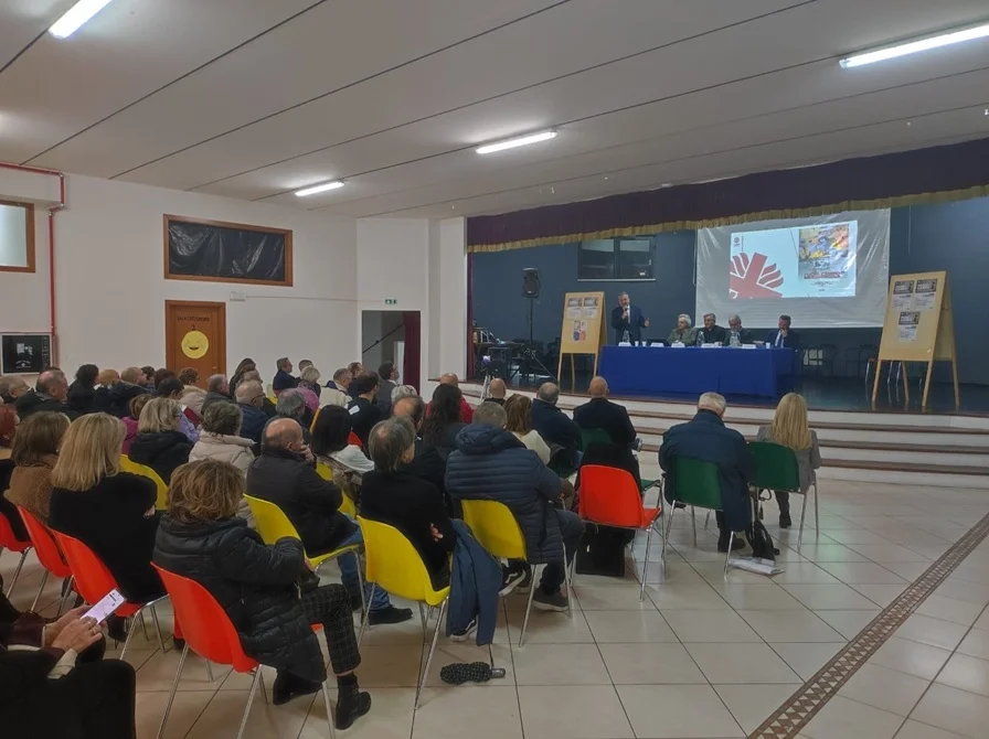 FUORI CAMPO: LO SGUARDO SULLA PROSSIMITA’