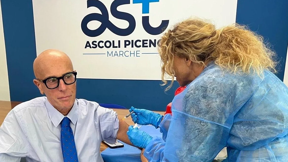 Ast Ascoli, entra nel vivo la campagna vaccinale antinfluenzale. 