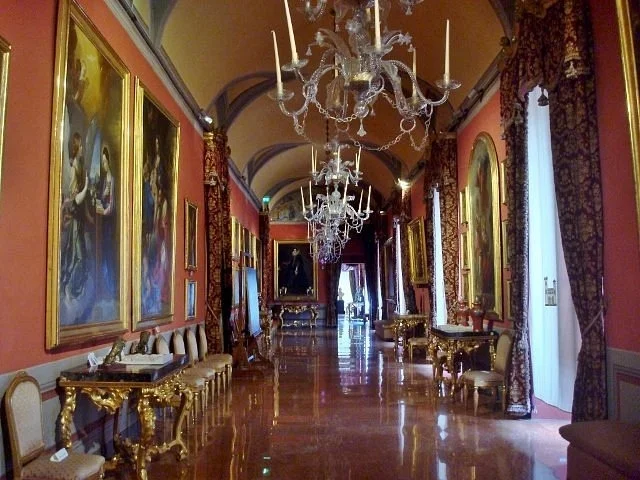 Ascoli Piceno - Boom di turisti a Pasquetta: oltre 400 ingressi al battistero e pienone nei musei