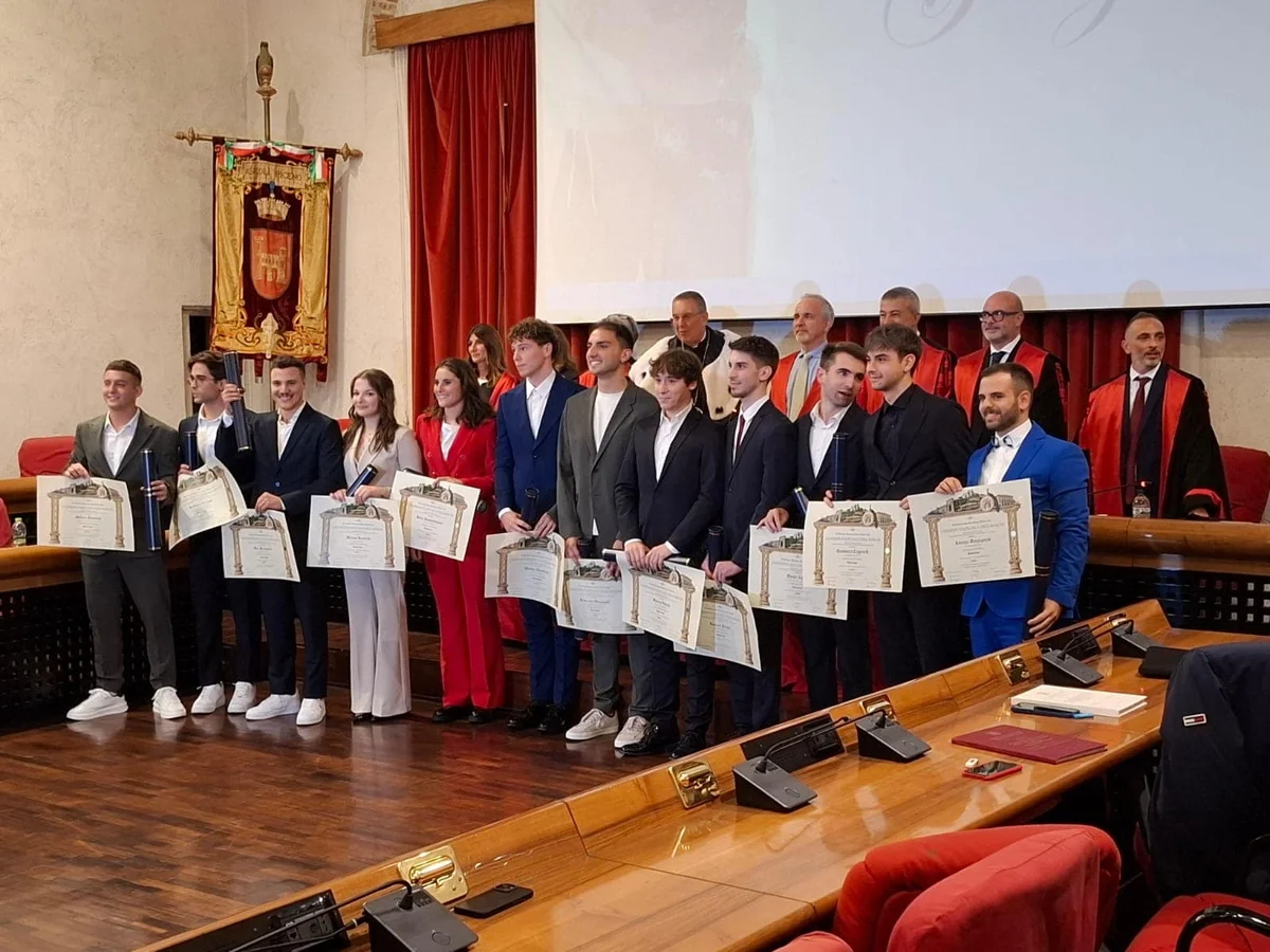 Ascoli Piceno - Momento d'oro per l'Università picena: prime lauree in fisioterapia
