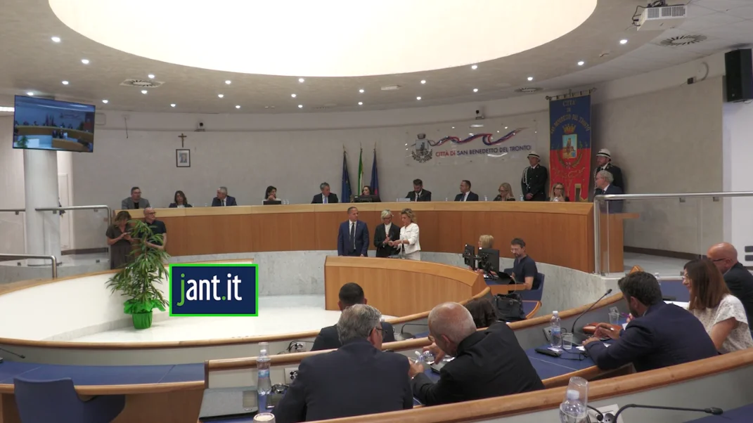 Primo Consiglio Comunale a San Benedetto del Tronto dell'amministrazione Nicola Mozzoni