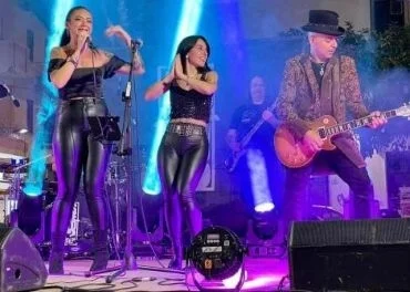 Weekend esplosivo per i DISTRETTO 13 con due super concerti a Camerano e Grottammare.