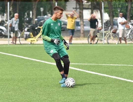 Samb, Matteo Grillo in prestito al Teramo