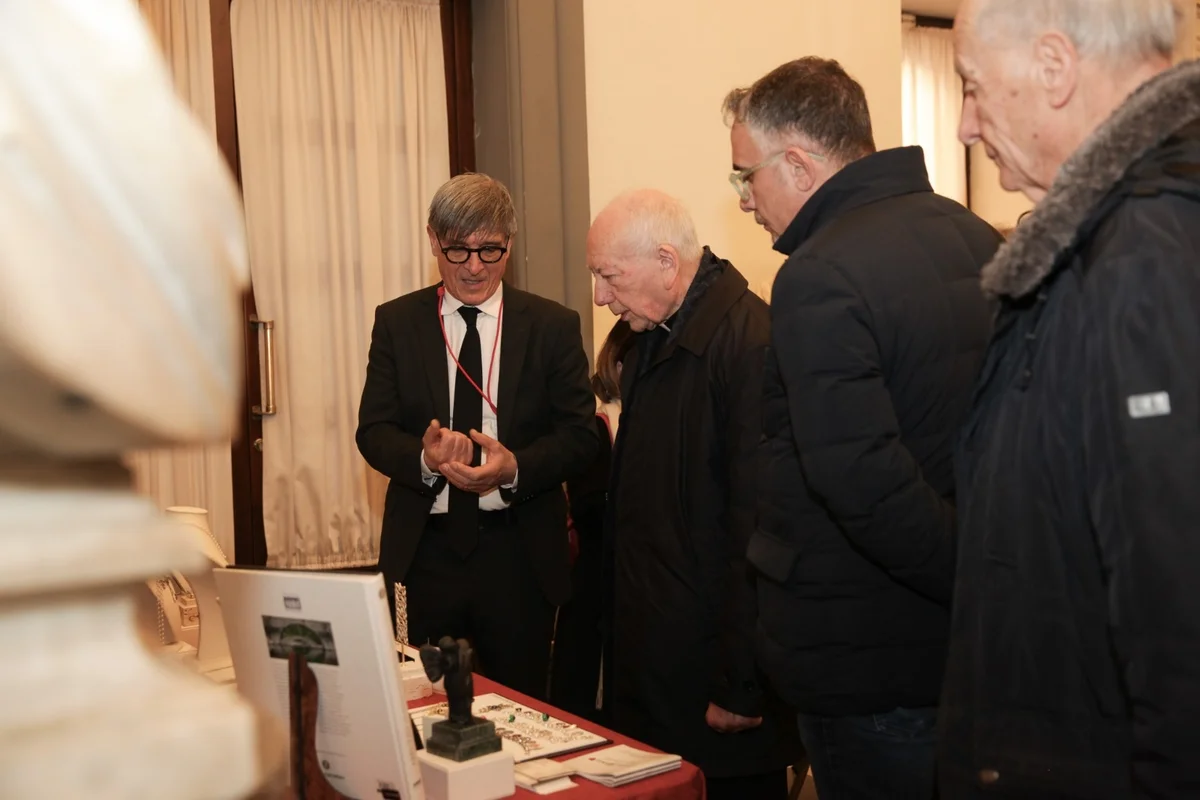 Export, l’agroalimentare resiste la moda ancora arranca