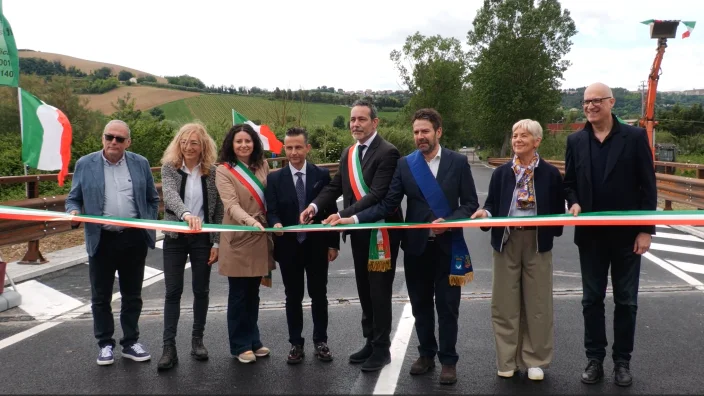 RESTITUITO ALLA CITTADINANZA IL PONTE DI VIA DELLA STAZIONE