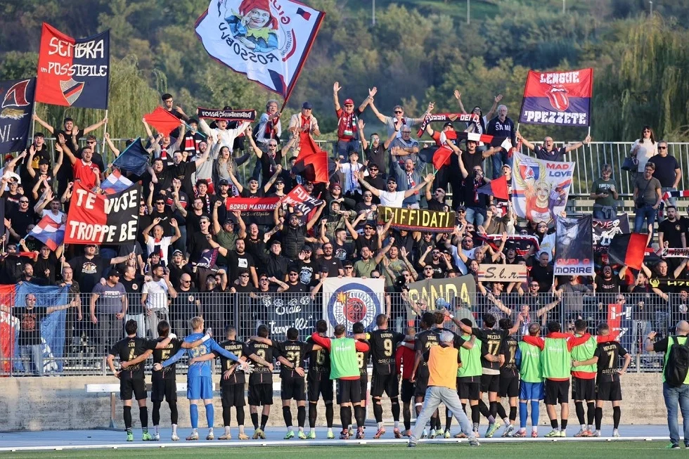 Dopo la nona giornata tre squadre al comando del girone F di Serie D