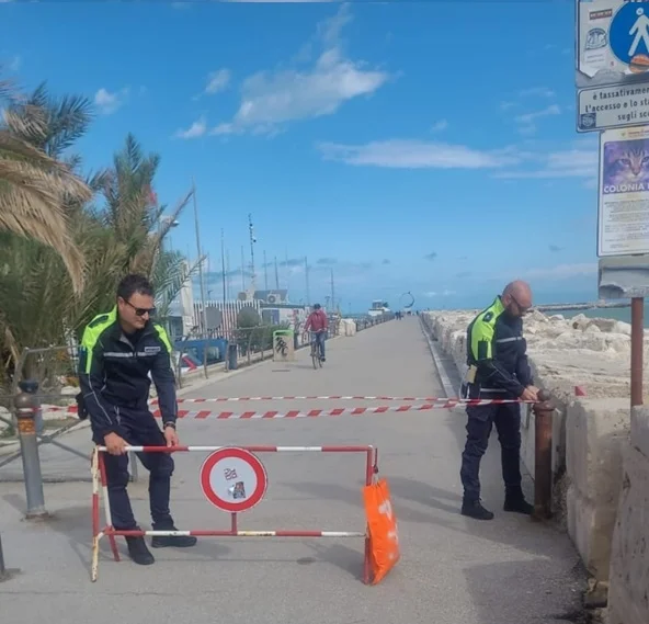 Allerta meteo, pattuglie della Polizia Locale impegnate a garantire la piena attuazione dell’ordinanza sindacale in vigore