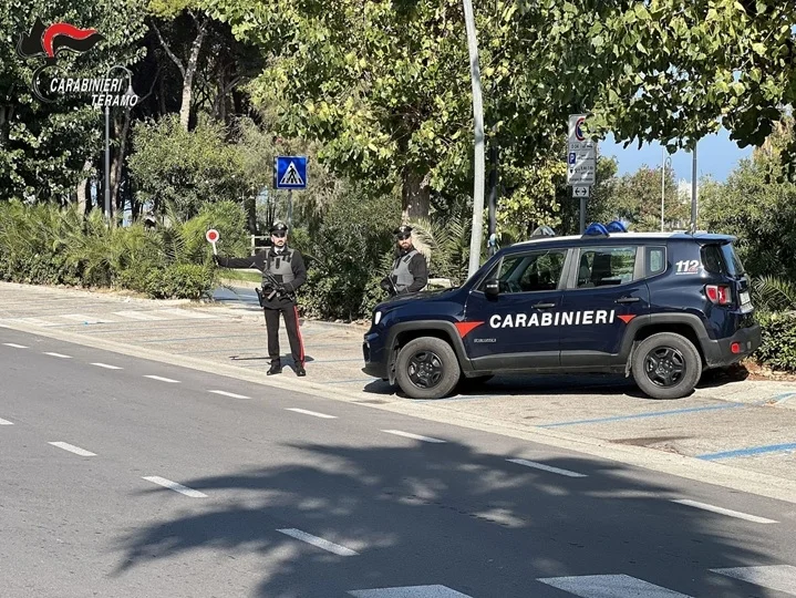 Carabinieri della Compagnia di Alba Adriatica, intensificati i servizi di controllo del territorio